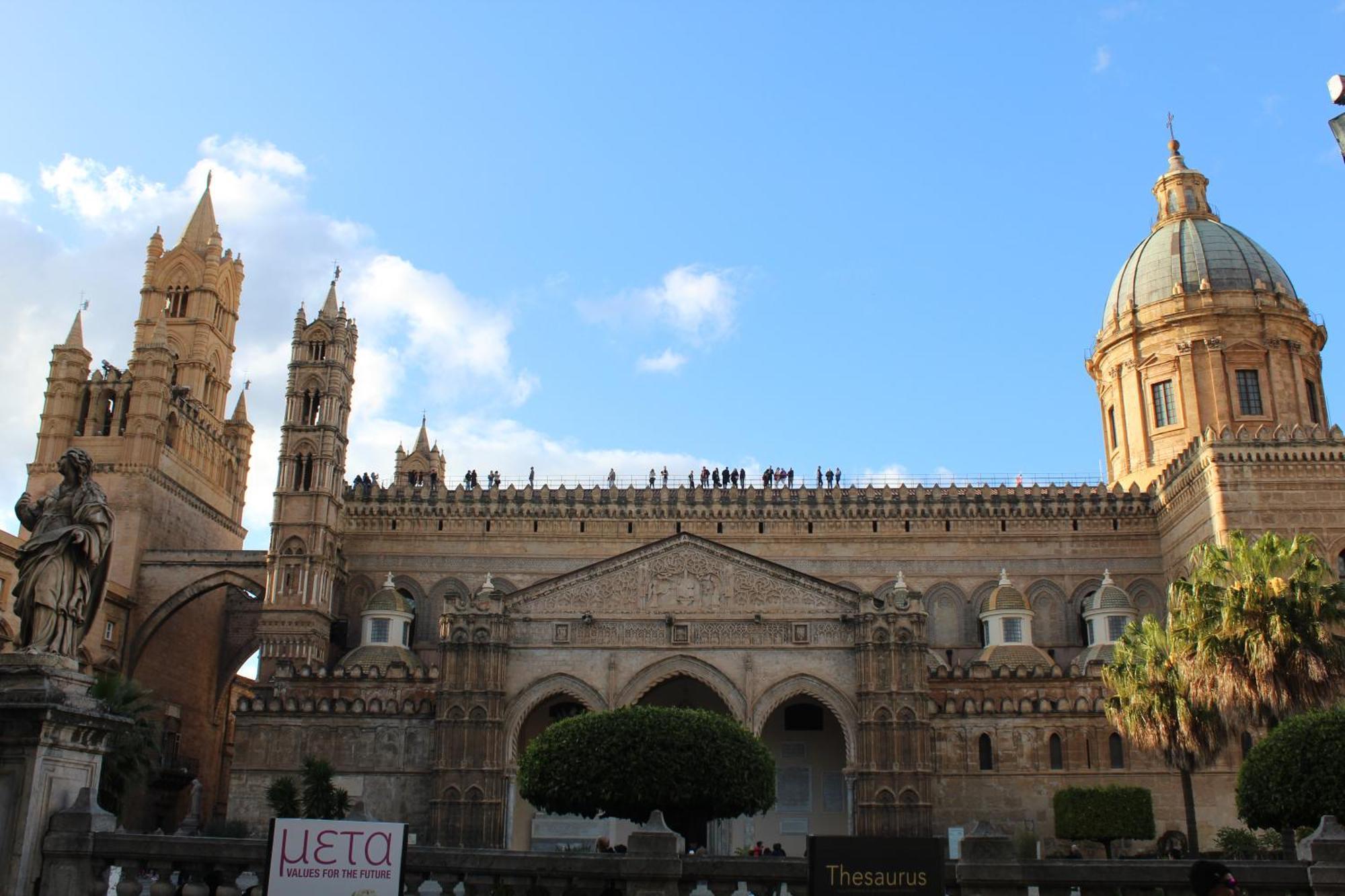 La Siciliana-Di Fronte La Cattedrale Villa Palermo Exterior foto